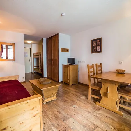 Apartment Confortable Avec Balcon Est, Parking Et Wifi - Fr-1-512-250 Brides-les-Bains